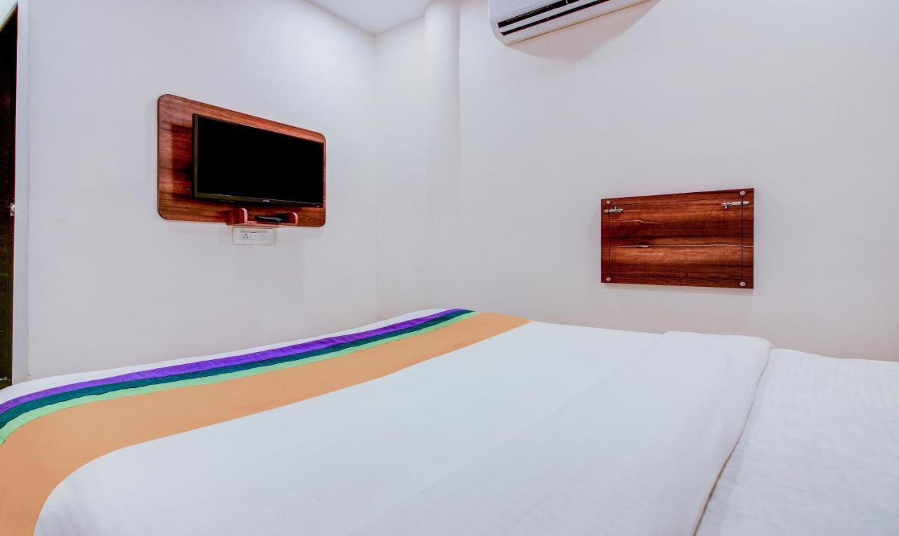 Hotel Treebo Trip Vijay 3*